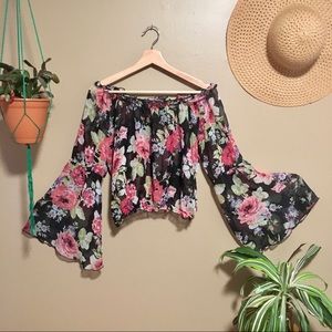 Off the Shoulder Bell Sleeve Romantic Crop Top
